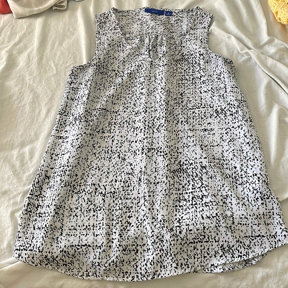 Apt. 9 blouse